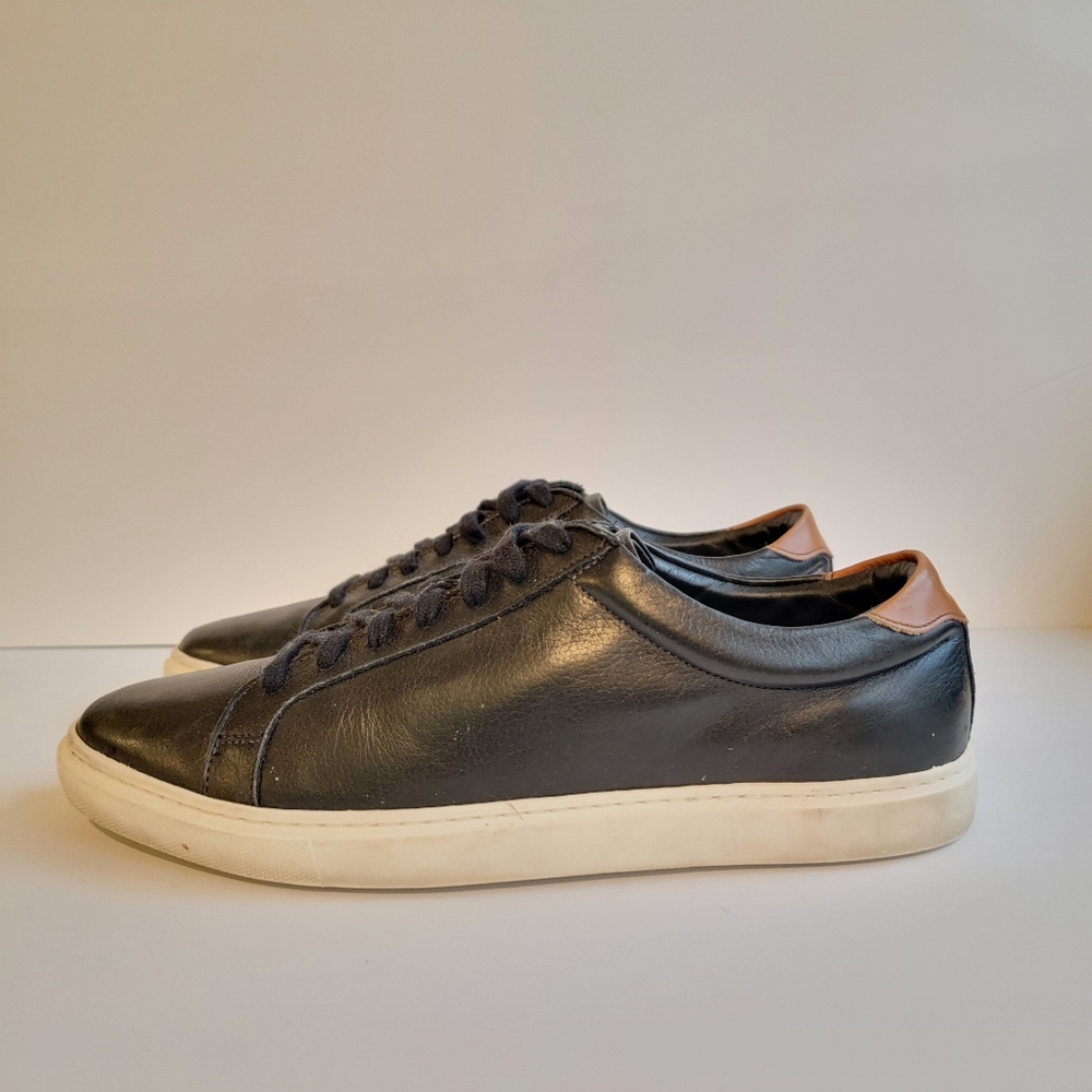 allen edmonds port washington Mens sneakers Size 9.5 D black leather white soles